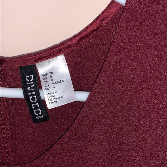 Burgundy mini dress - Picture 3 of 3